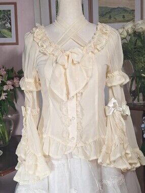 🎀 Baby, the Stars Shine Bright Ivory Princess Sleeve Blouse | Classic Lolita 🤍